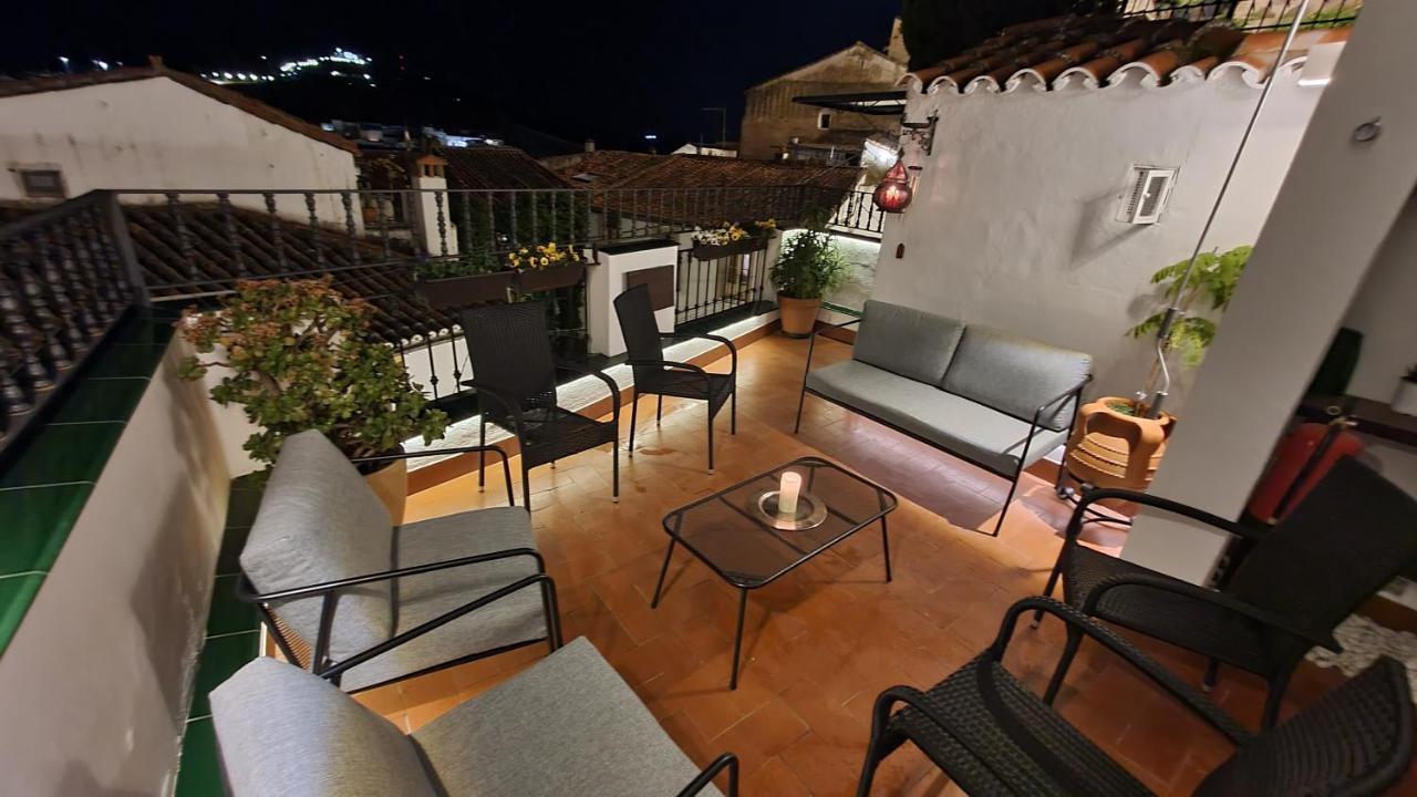 Casa Leyendas De Caceres - En Plena Zona Monumental Экстерьер фото