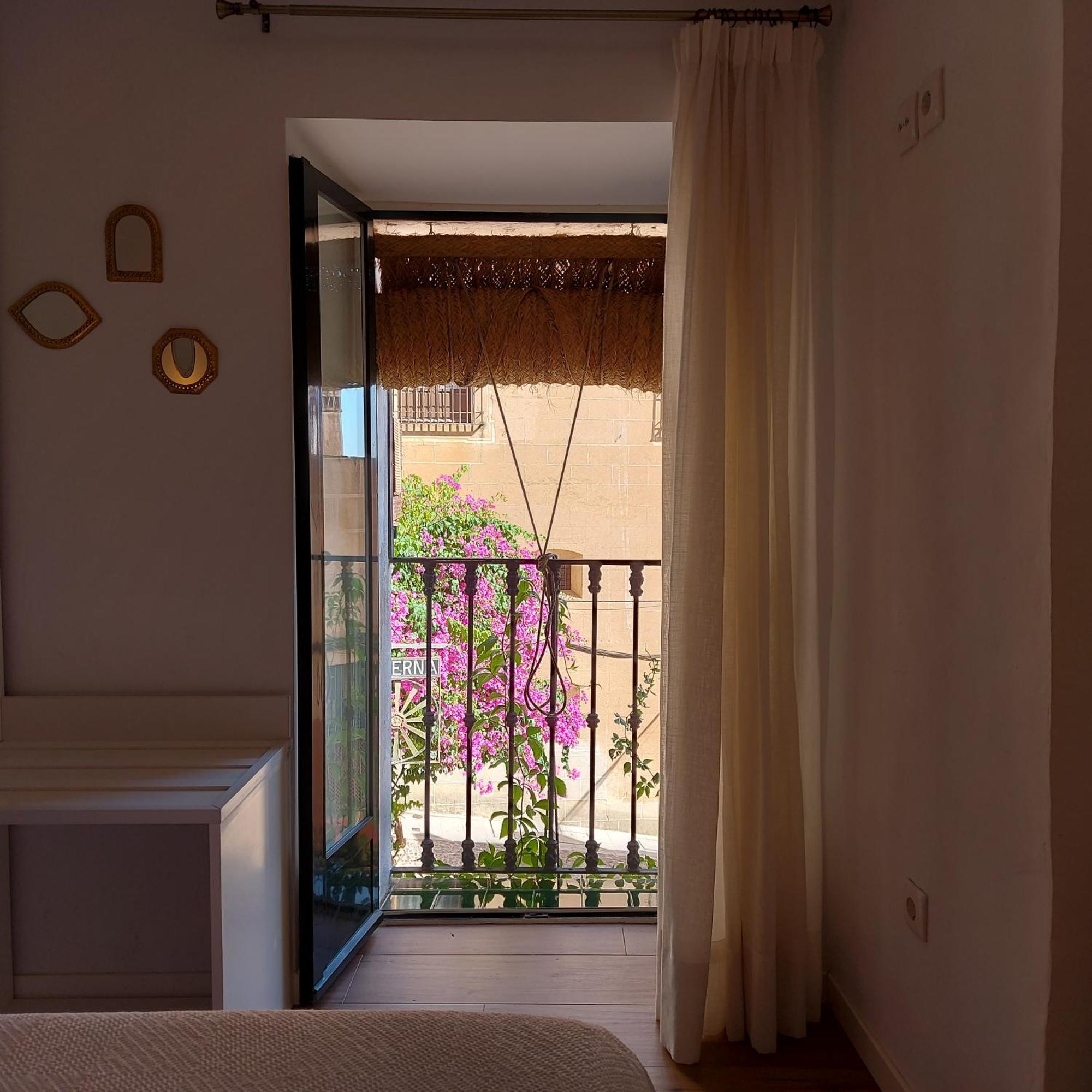 Casa Leyendas De Caceres - En Plena Zona Monumental Экстерьер фото